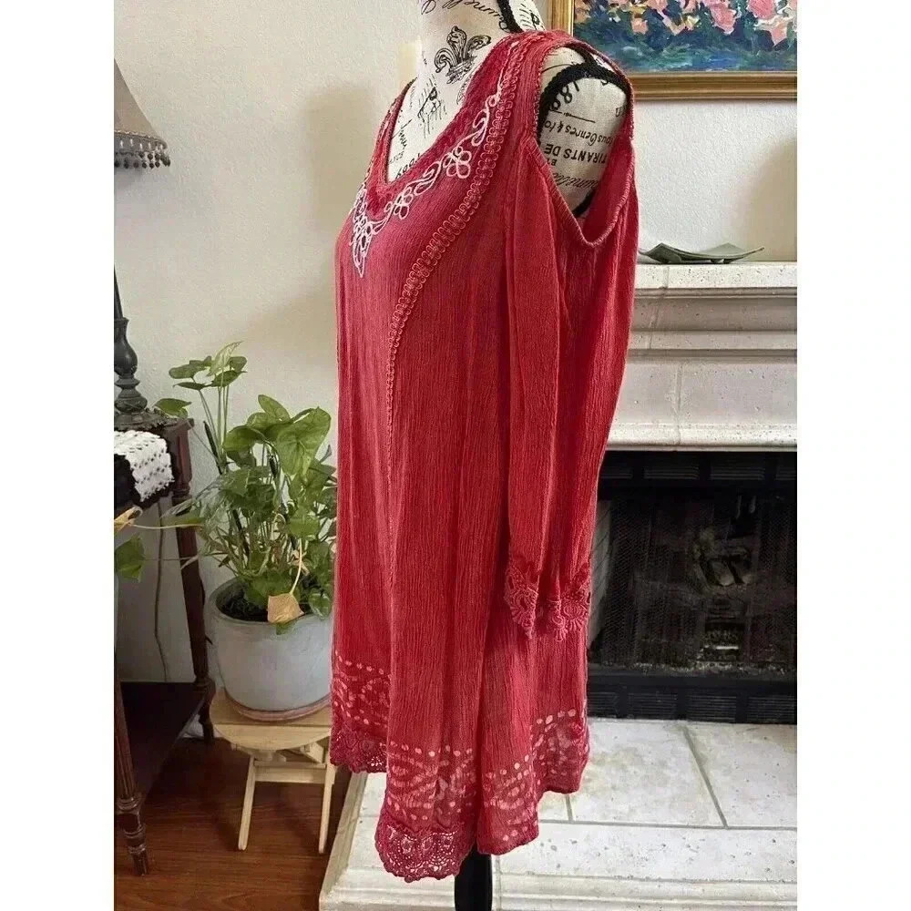South‎ Main Dress Sz L/XL Red Embroidered Lace Hem Shoulder Slit Long Sleeve - Picture 5 of 11